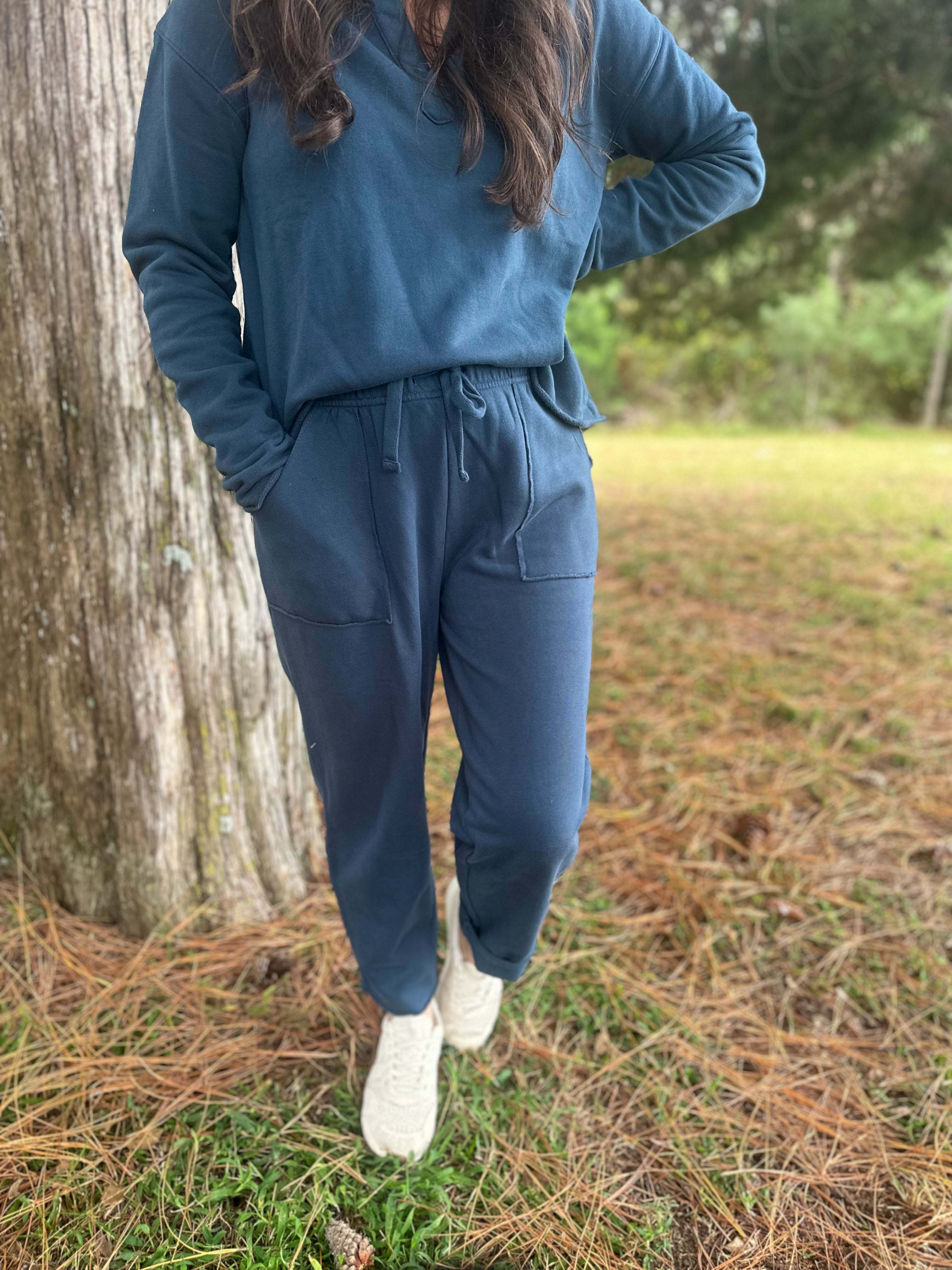 Malibu Sweatpants :: Navy :: S-L