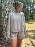 Load image into Gallery viewer, Mallorie Sweatshirt :: S-L
