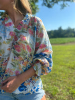 Load image into Gallery viewer, Cassandra Blouse :: S-2X
