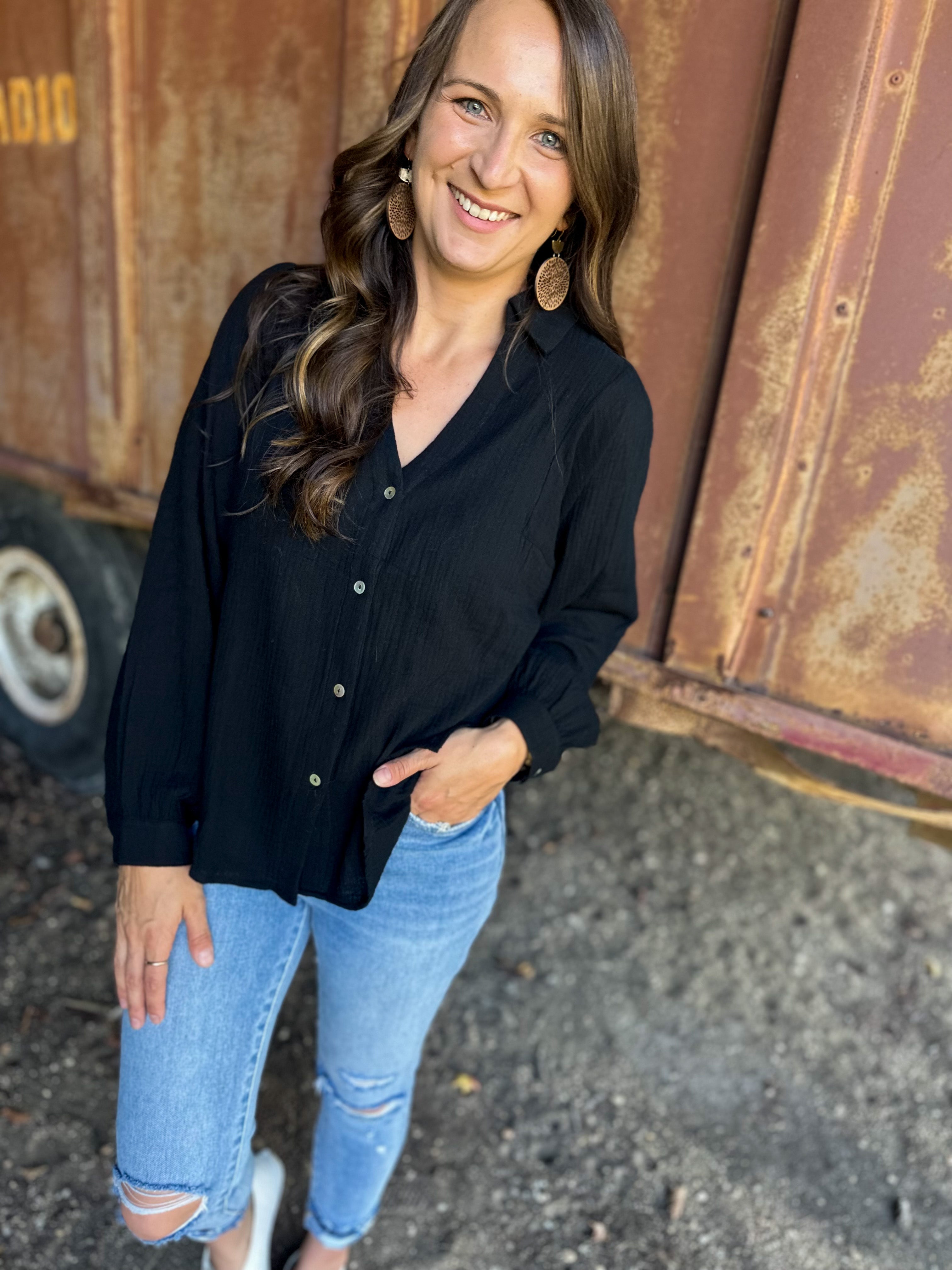 Ryleigh Classic Button Up :: S-L