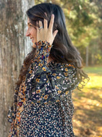 Load image into Gallery viewer, Brie Floral Blouse :: S-2X
