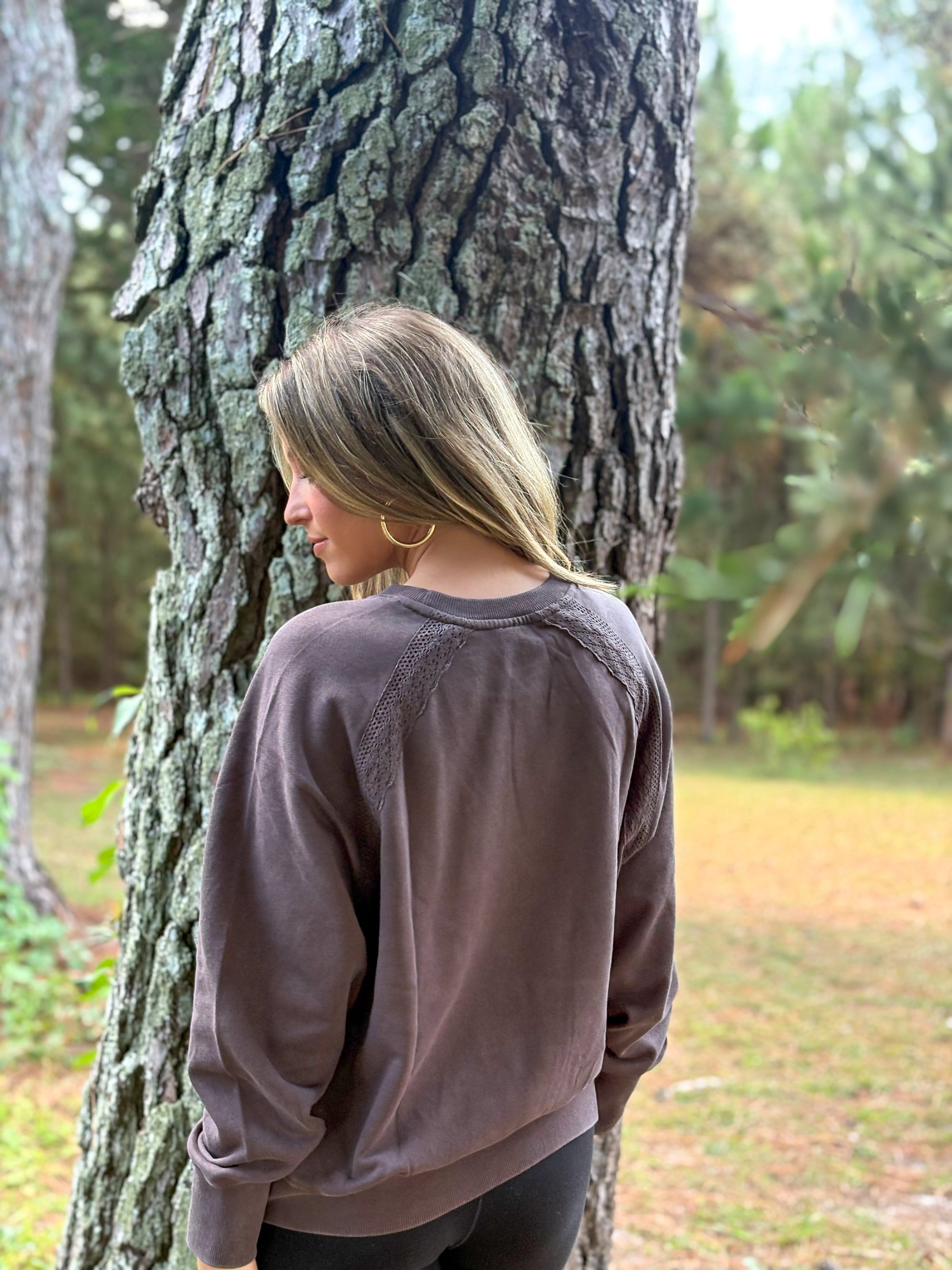 Memphis Lace Sweatshirt :: S-L