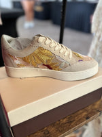 Load image into Gallery viewer, Tammi Floral Sneakers :: 6-10
