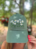 Load image into Gallery viewer, Daisy Embroidered Hat :: Green
