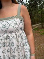 Load image into Gallery viewer, Jade Maxi Dress :: S-L
