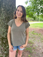 Load image into Gallery viewer, Charlie Ruffle Tee :: S-L
