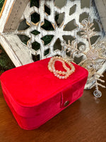 Load image into Gallery viewer, Velvet Jewelry Case :: Red
