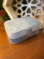 Load image into Gallery viewer, Velvet Jewelry Case :: Dusty Blue

