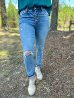 Load image into Gallery viewer, Miles Distressed Skinnies
