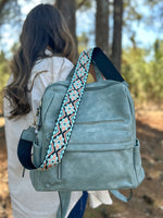 Load image into Gallery viewer, Amy Backpack :: Teal
