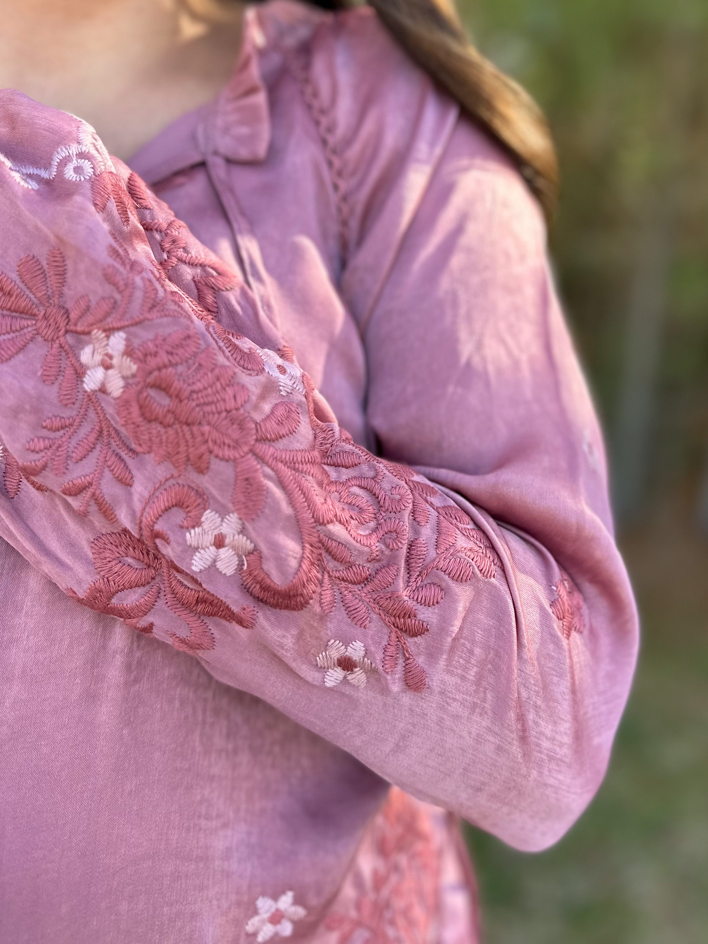 Anastasia Floral Embroidered Blouse :: S-L