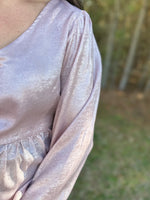 Load image into Gallery viewer, Natalia Shimmer Blouse :: S-3X
